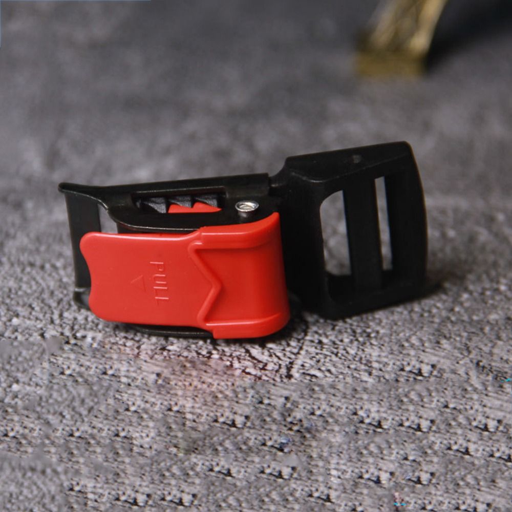 Quick Release Buckle Motorcycle Helmet - Fibbia di bloccaggio per casco da